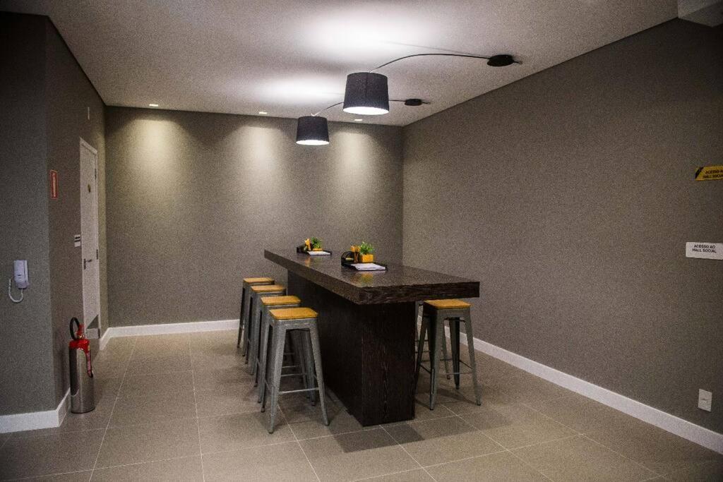 Apartment Prox Ao Metro Republica